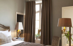 Спальная комната в современном классическом стиле, фото