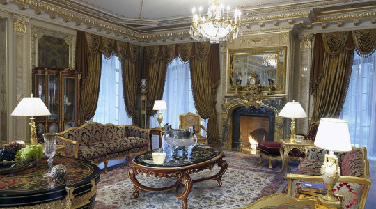Роскошный интерьер в стиле ампир