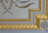 Угол живописного зеркала с позолоченной лепниной Позолоченное лепное зеркало