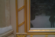 Применение сусального золота в агрессивной среде Золочение сусалью наличника окна