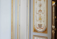 Выполнение сложной полихромной композиции дверного полотна Роспись дверного проема в полихромной технике