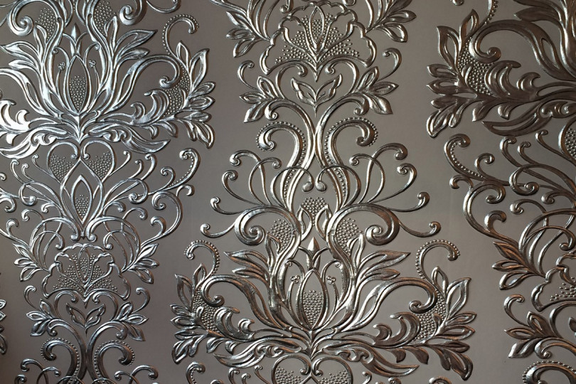 Linkrusta in silver Gilding and painting in a classic interior