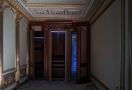 State hall with gilded decor