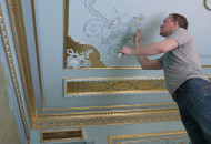 Нанесение грунта на элементы под золочение Позолота фона в лепном зеркале