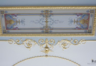 Часть потолка с росписью и позолотой Художественная роспись стен потолка