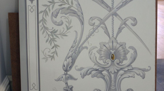 Барельеф и роспись стен в интерьерах