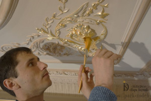 Роспись лепнины