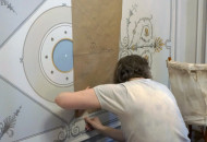 Художник Петр Дащенко декорирует альфрейной росписью архитектурные зеркала стен Роспись интерьеров художником Петром Дащенко