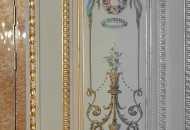 Роспись стены в спальне с абстрактным рисунком Роспись стен в спальне