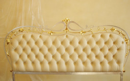 Мебель с позолотой Золочение мебели — дворцовые шедевры для интерьеров